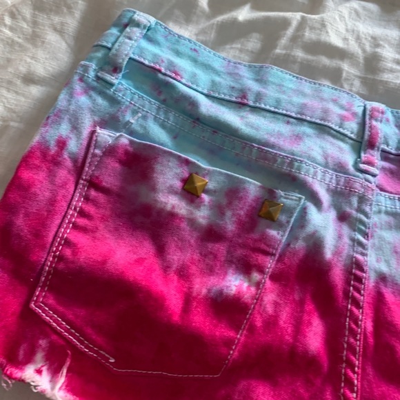 Custom tie-dye hot pink bright denim shorts 4 - Picture 6 of 7